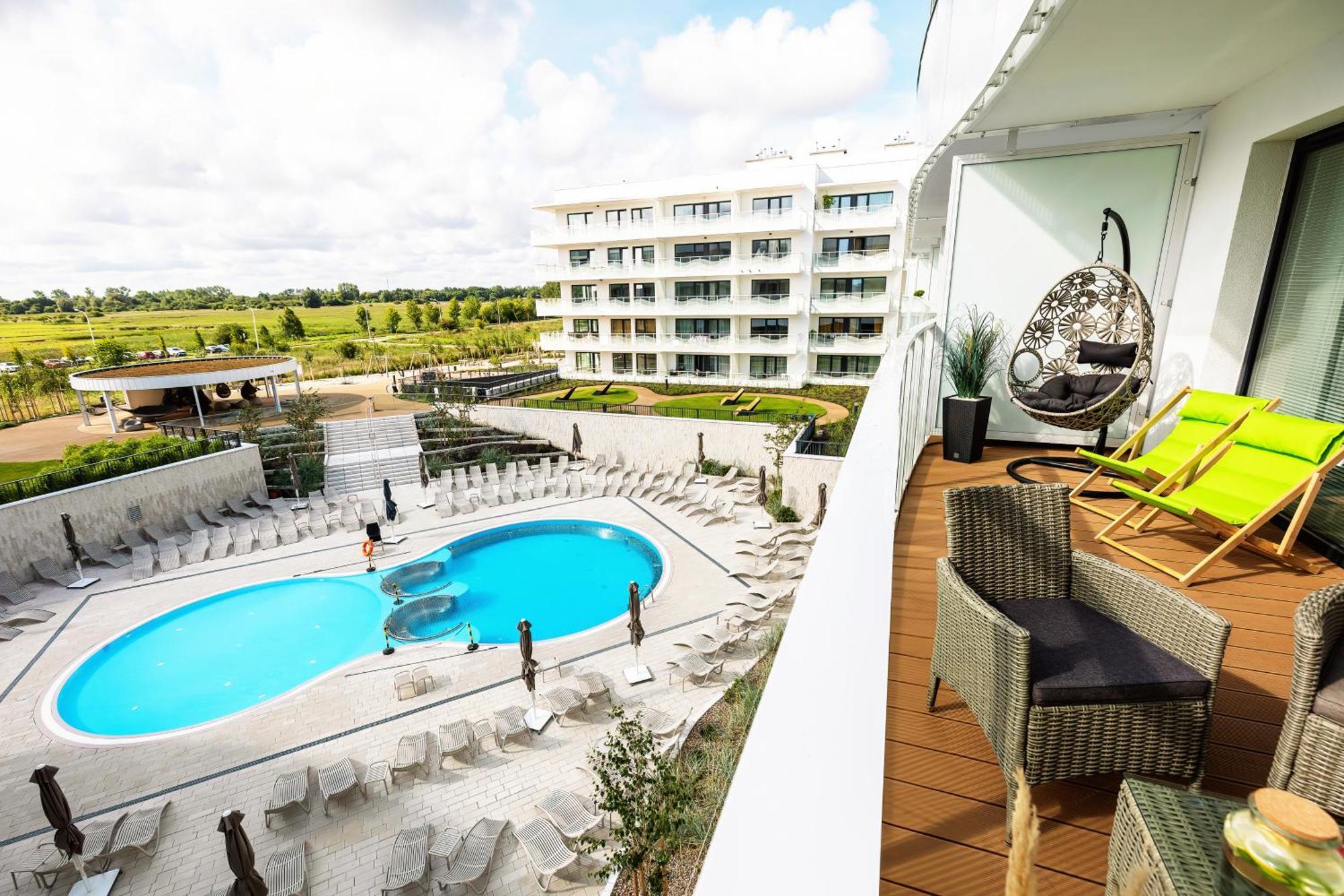 Apartment Horyzont -polanki Aqua- Strefa Z Basenem I Fitness Studio, Prywatny Garaz Kolobrzeg